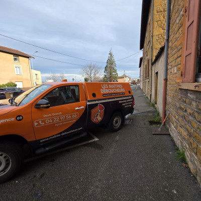 maitres deboucheurs à Chazay d'azergues