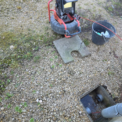 Les Maîtres Déboucheurs, experts du débouchage à Montanay et Les Échets